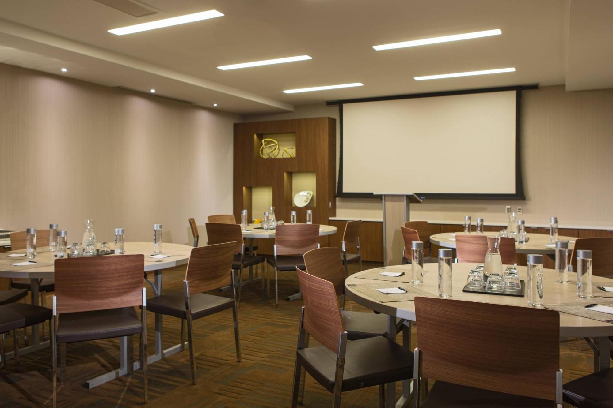 Ac Hotel Kansas City Plaza Zewnętrze zdjęcie